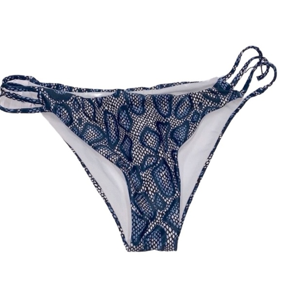 Cupshe blue python snakeskin print bikini bottoms size large - Picture 1 of 5